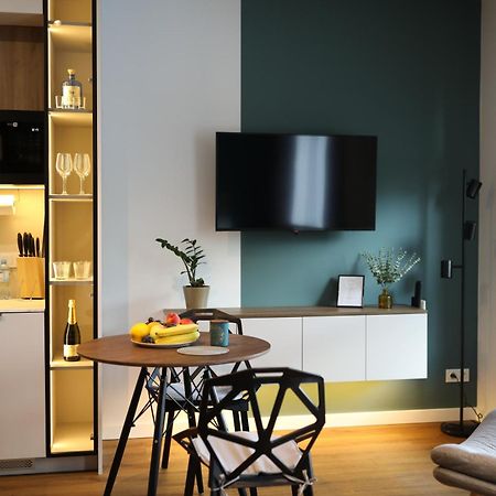 Apartament Zdziechowskiego With Parking And Ac, Mokotow Warsaw Luaran gambar